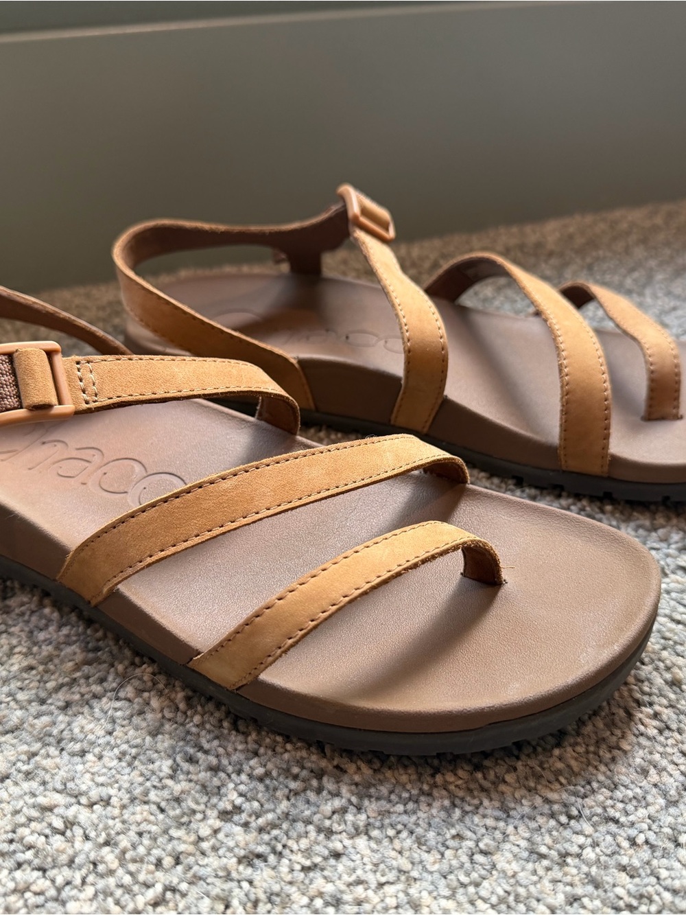 Chaco Women's Tan Strappy Outdoor Sandals - Picture 7 of 8